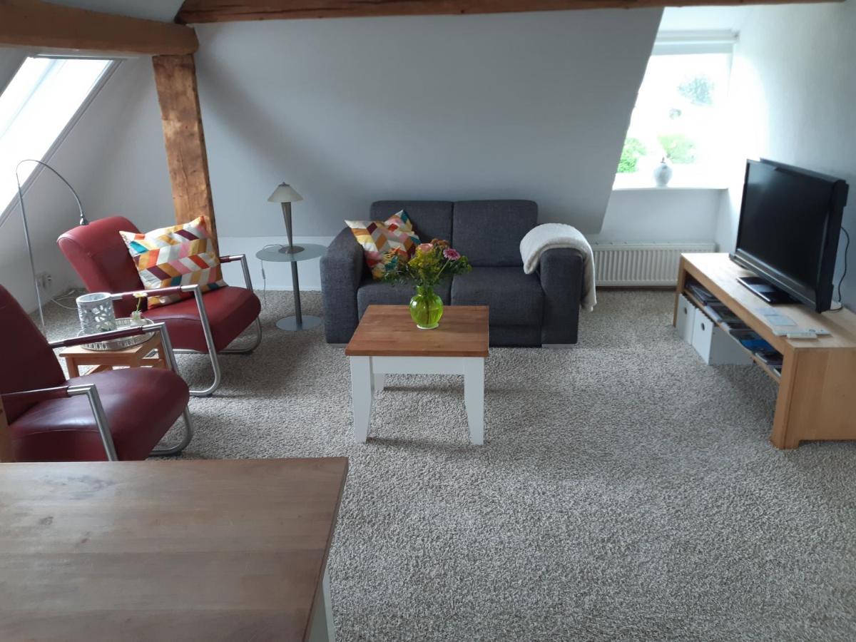Rest En Romte Bed & Breakfast Birdaard Eksteriør bilde